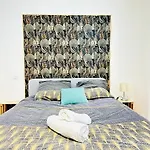 L'escale - 2 Bedrooms - Free Parking & Wifi アパート