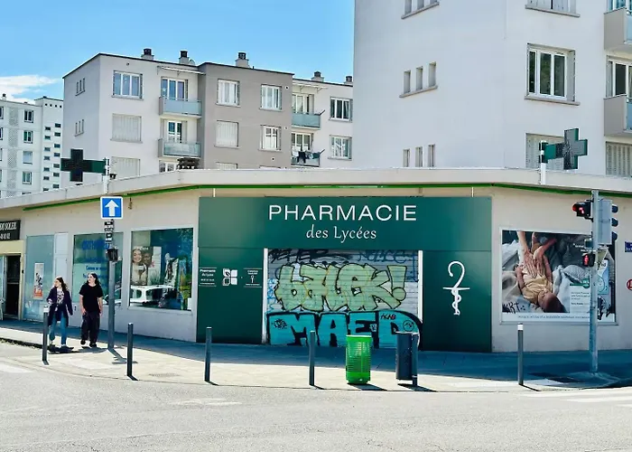 Апартаменти L'escale 2 Bedrooms Near Tram *