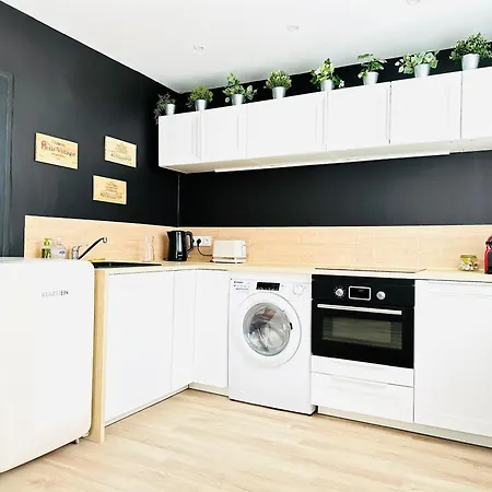 Apartmán L'escale - 2 Bedrooms - Free Parking & Wifi Grenoble